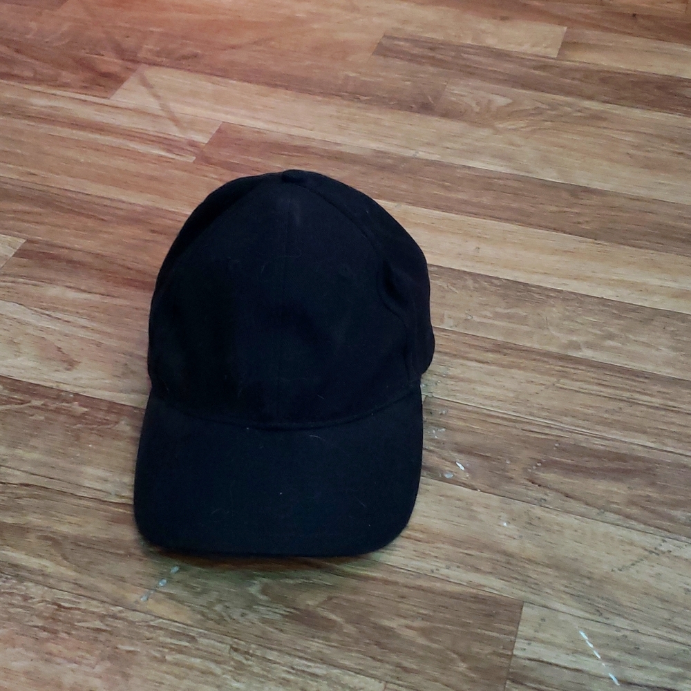 Black dad style cap